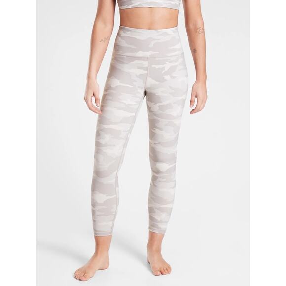 Athleta Pants - Athleta Elation 7/8 Tight Pull On Camo Print Activewear Leggings Gray XS